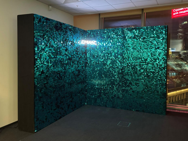 Зеленые пайетки