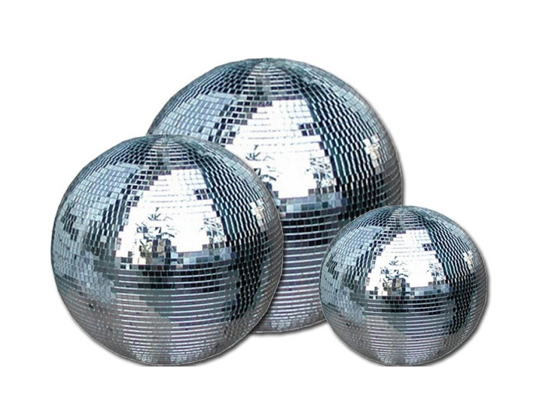 Зеркальные шары 60 70 80 90см диаметром